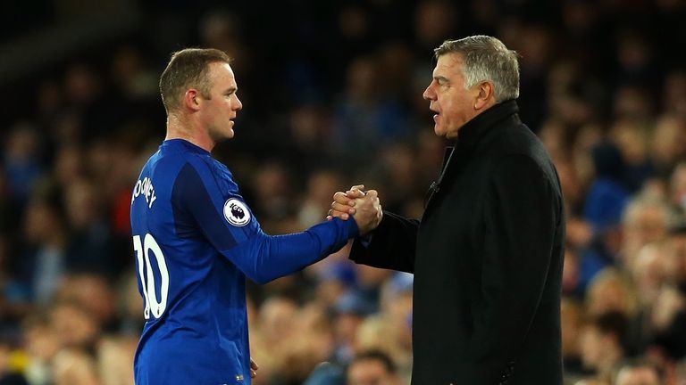 LIVERPOOL, ENGLAND - DECEMBER 02: Wayne Rooney of Everton and Sam Allardyce, Manager of Everton shake hands during the Premier League match between Everton