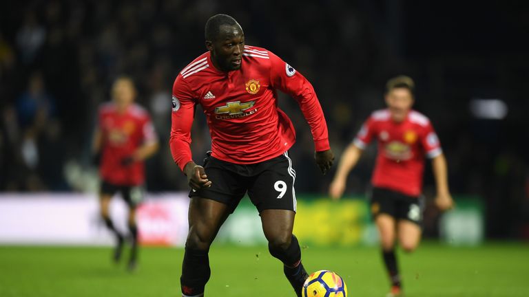 WEST BROMWICH, ENGLAND - DECEMBER 17:  Romelu Lukaku of Manchester United runs with the ball during the Premier League match between West Bromwich Albion a
