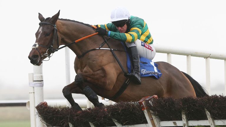 Espoir D'Allen on his way to victory at Fairyhouse