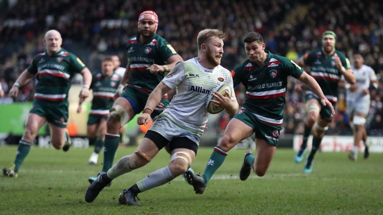  Jackson Wray of Saracens breaks at Welford Road