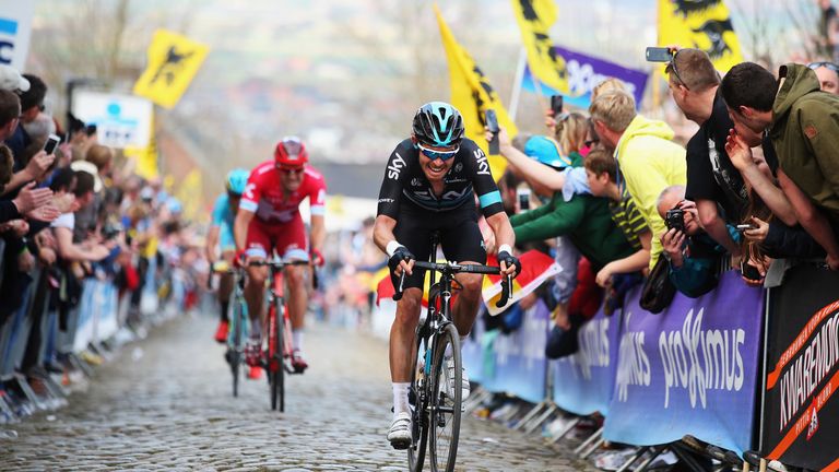 OUDENAARDE, WEST-VLAANDEREN - APRIL 03:  Luke Rowe of Great Britain and Team SKY rides up the Kwaremmont during the 100th edition of the Tour of Flanders f