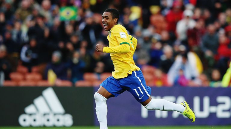 HAMILTON, NEW ZEALAND - JUNE 14: Malcom of Brazil celebrates after winning the FIFA U-20 World Cup New Zealand 2015 quarter final match between Brazil and 