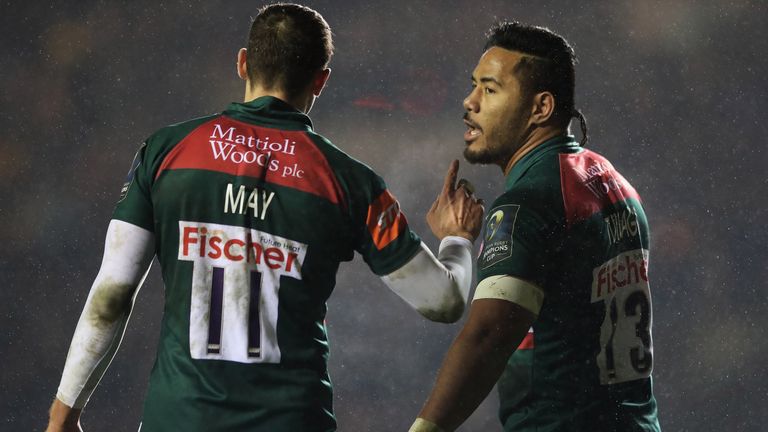 Jonny May of Leicester Tigers has a word with teammate Manu Tuilagi 