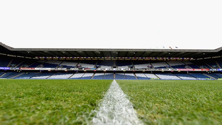 EDINBURGH, SCOTLAND - NOVEMBER 25:  A general view inside the stadium prior to the international match between Scotland and Australia at Murrayfield Stadiu