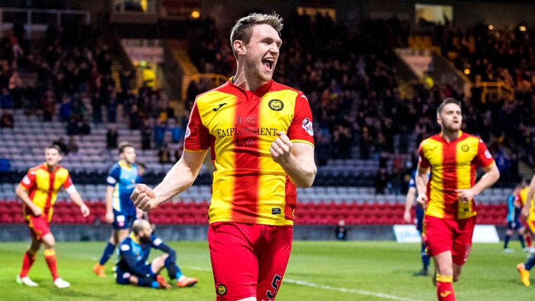 PARTICK THISTLE V HAMILTON. THE ENERGY CHECK STADIUM AT FIRHILL - GLASGOW. Partick Thistle's Niall Keown celebrates his goal