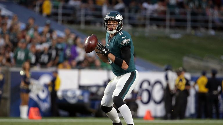 LOS ANGELES, CA - DECEMBER 10:  Nick Foles #9 of the Philadelphia Eagles prepares to throw a pass during the game against the Los Angeles Rams at the Los A