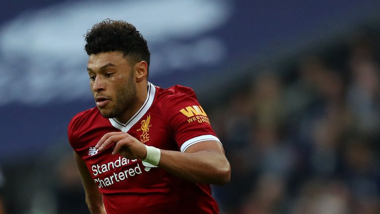 LONDON, ENGLAND - OCTOBER 22: Alex Oxlade-Chamberlain of Liverpool in action during the Premier League match between Tottenham Hotspur and Liverpool at Wem