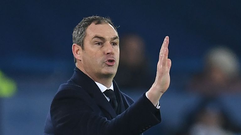 Swansea City's English head coach Paul Clement gestures during the English Premier League football match between Everton and Swansea City at Goodison Park 