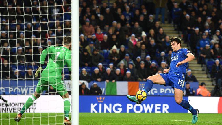 Harry Maguire strikes late to salvage a draw for Leicester City
