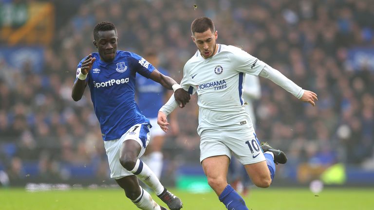 Eden Hazard is put under pressure by Idrissa Gueye at Goodison Park