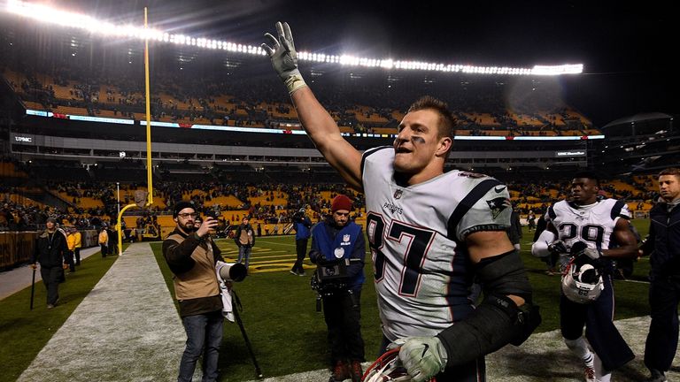 PITTSBURGH, PA - DECEMBER 17: Rob Gronkowski #87 of the New England Patriots waves to the crowd as he leaves the field at the conclusion of the New England
