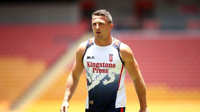 BRISBANE, AUSTRALIA - DECEMBER 01:  Sam Burgess of England warms up during an England training session at Suncorp Stadium on December 1, 2017 in Brisbane, 