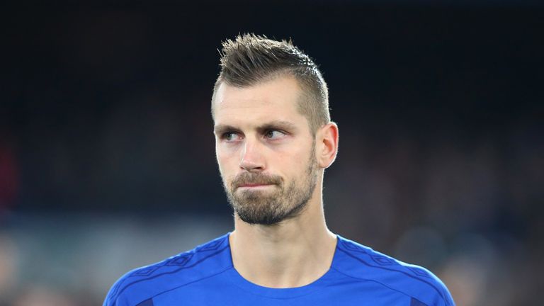 LIVERPOOL, ENGLAND - SEPTEMBER 28:  Morgan Schneiderlin of Everton FC lines up prior to the UEFA Europa League group E match between Everton FC and Apollon