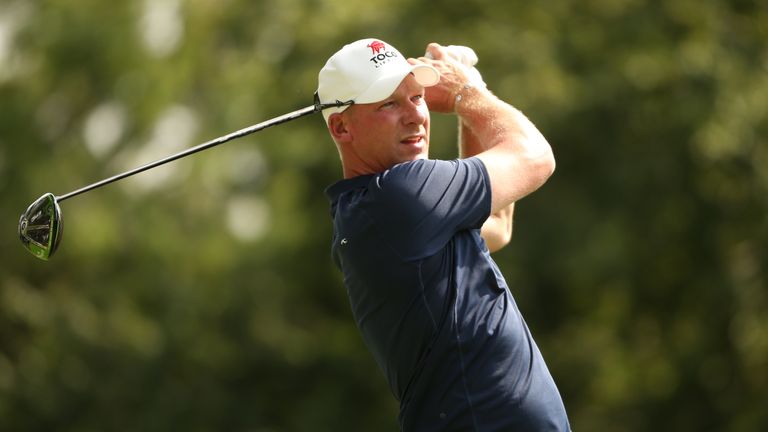 JOHANNESBURG, SOUTH AFRICA - DECEMBER 08: Shaun Norris of South Africa plays a shot on the 18th hole during the second day of the Joburg Open at Randpark G