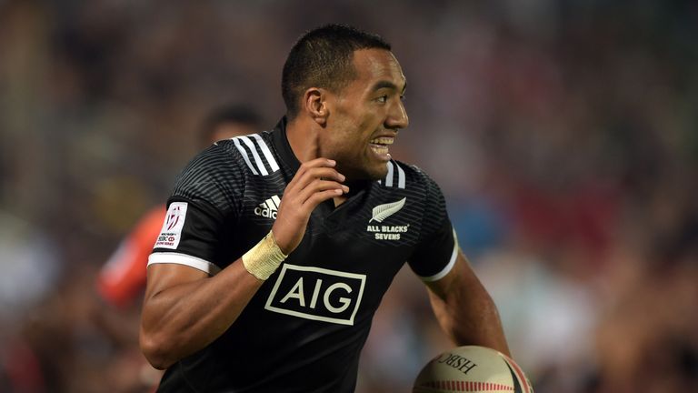 Slone Molia of New Zealand runs to score a try during the match beetween New Zealand and the United States