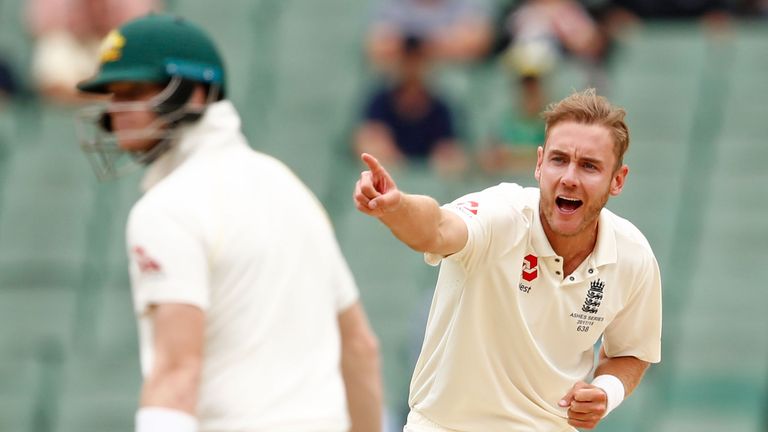 MELBOURNE, AUSTRALIA - DECEMBER 30:  Stuart Broad of England appeals unsuccessfully as batsman Steve Smith of Australia looks on during day one of the Four