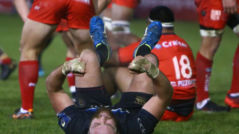 Bath hooker Tom Dunn celebrates victory over Toulon