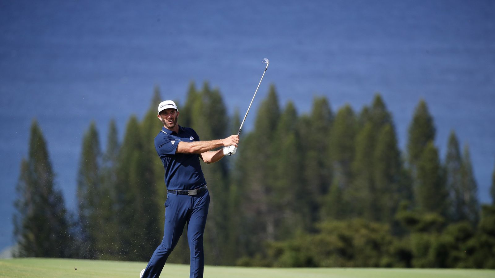 Dustin Johnson eases to eightshot victory at Kapalua Golf News Sky Sports