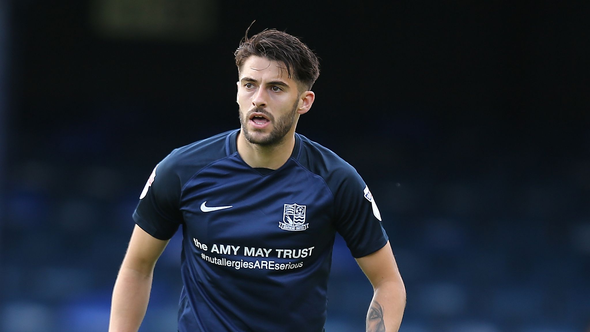 Southend's Stephen Hendrie signs for Motherwell on loan | Football News ...