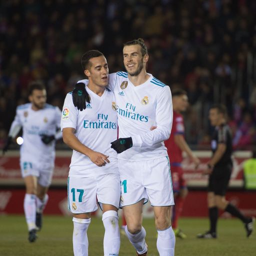 Giggs: Bale should stay at Real Madrid