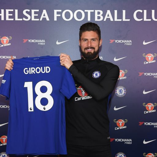 Giroud signs for Chelsea
