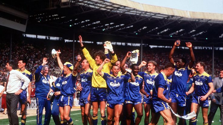 1988:  WIMBLEDON SOCCER TEAM CELEBRATE THEIR ONE NIL VICTORY OVER LIVERPOOL TO WIN THE 1988 FA CUP FINAL AT WEMBLEY.