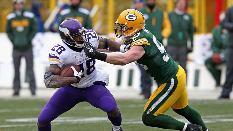 Action from the match between Green Bay Packers and Minnesota Vikings
