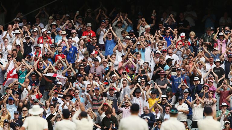 MELBOURNE, AUSTRALIA - DECEMBER 30:  England players thank the Barmy Army for their support after the dran result during day one of the Fourth Test Match i