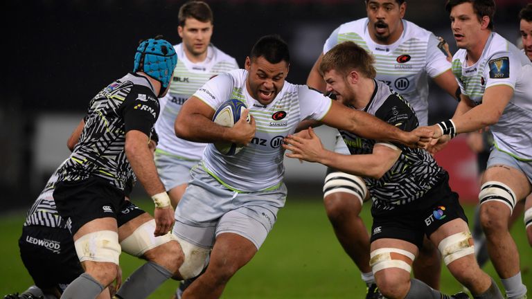  Billy Vunipola on the charge for Sarries