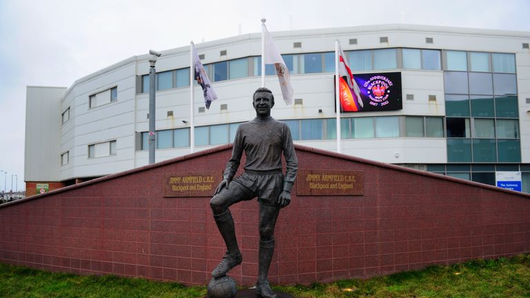 BLACKPOOL, ENGLAND - FEBRUARY 23:  Ex Blackpool legend Jimmy Armfield's statue stands proud outside the ground before the npower Championship match between
