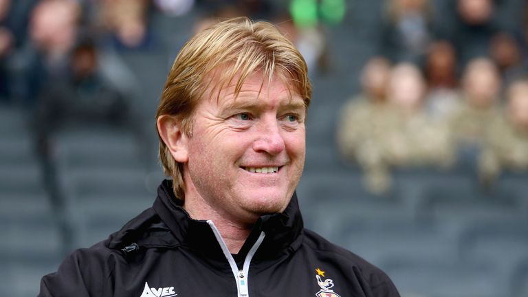 MILTON KEYNES, ENGLAND - OCTOBER 07:  Stuart McCall manager of Bradford City looks on prior to the Sky Bet League One match between Milton Keynes Dons and 