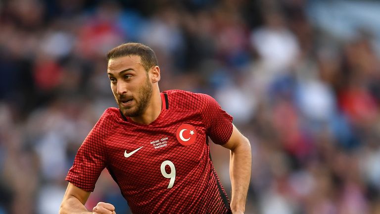 Turkish international Cenk Tosun is keen on a move to Everton