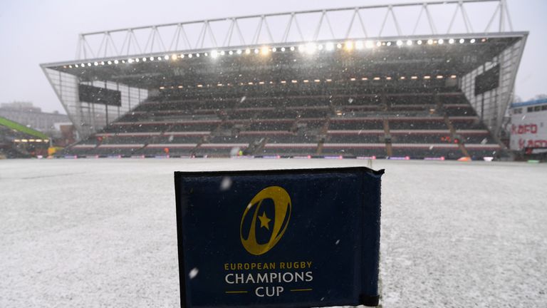 A snow covered Welford Road before kick-off