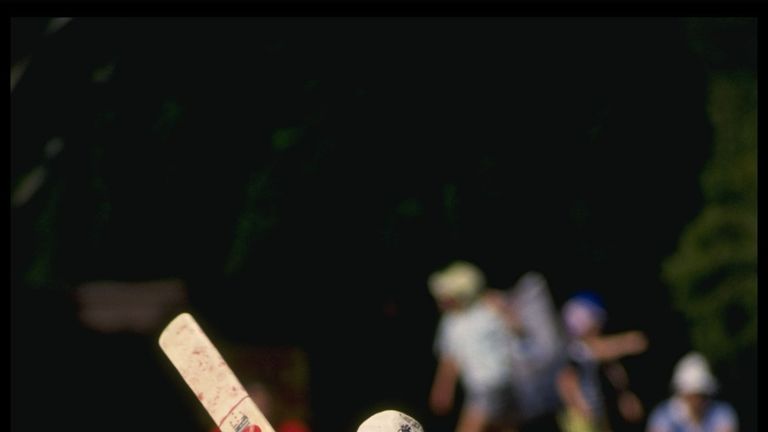 1990:  David Gower of England sweeps during the England Ashes tour to Australia.                                                              Mandatory Cre