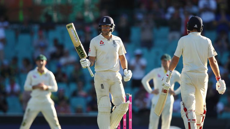 SYDNEY, AUSTRALIA - JANUARY 04: Dawid Malan of England celebrates after reaching his half century during day one of the Fifth Test match in the 2017/18 Ash