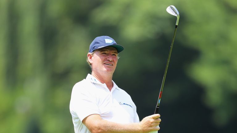 Tournament host  Ernie Els comfortably made the cut, but defending champion Graeme Storm bowed out