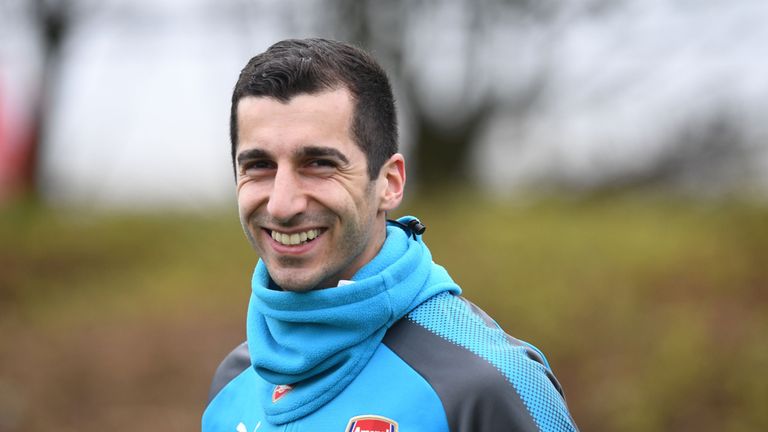 Henrikh Mkhitaryan in goods spirits during his first training session as an Arsenal player since joining from Manchester United