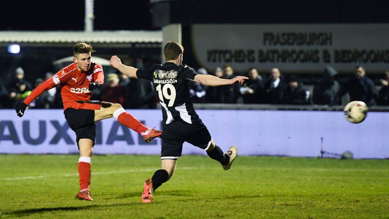 Rangers' Josh Windass scores to make it 2-0