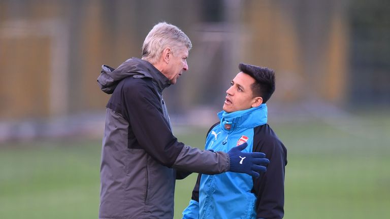Arsene Wenger Alexis Sanchez of Arsenal during a training session at London Colney on December 30, 2017 in St Albans, England