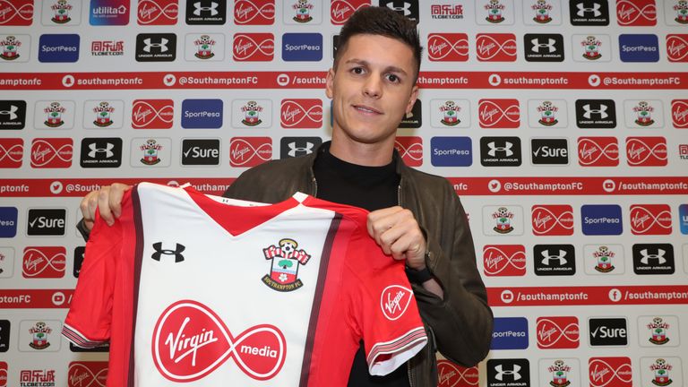 Southampton have signed Guido Carrillo from AS Monaco on a contract until June 2021
