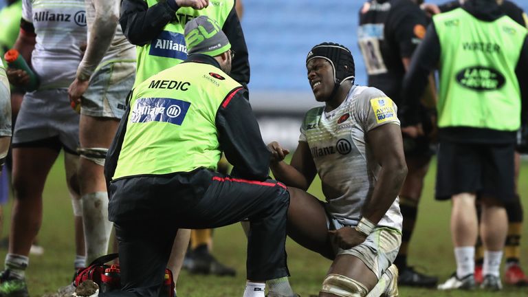 COVENTRY, ENGLAND - JANUARY 07:  Maro Itoje of Saracens grimaces as he receives treatment during the Aviva Premiership match between Wasps and Saracens at 