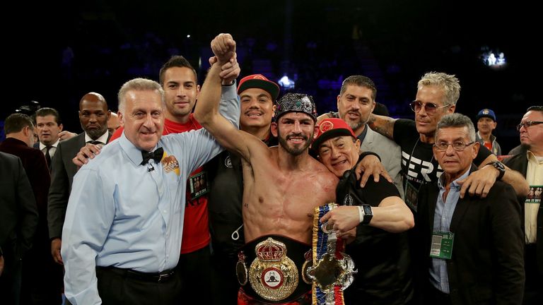 Jorge Linares celebrates after beating Mercito Gesta on Saturday night