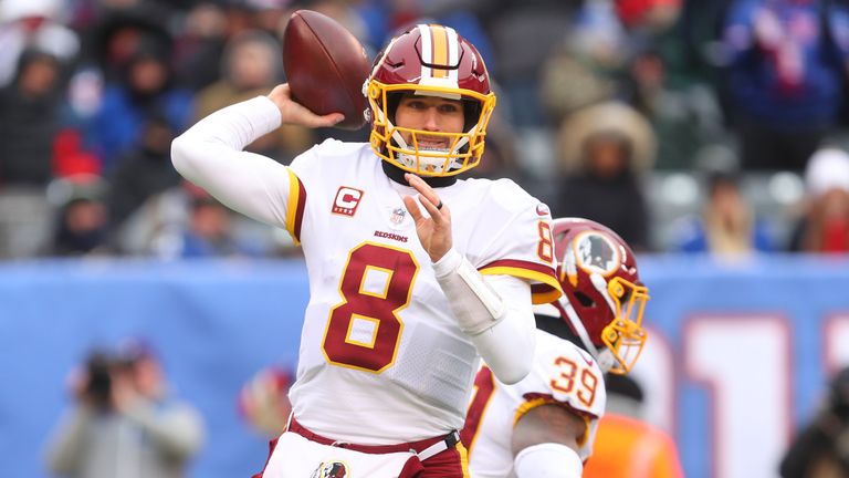 EAST RUTHERFORD, NJ - DECEMBER 31: Kirk Cousins #8 of the Washington Redskins throws a pass during the first half of their game against the New York Giants