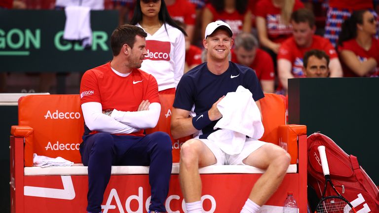 ROUEN, FRANCE - APRIL 09:  Kyle Edmund of Great Britain talks to Leon Smith the Great Britain captain in his singles match against Jeremy Chardy of France 