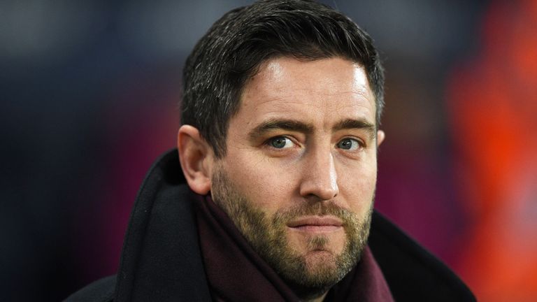 Lee Johnson arrives for the League Cup semi-final first leg between Manchester City and Bristol City at the Etihad Stadium