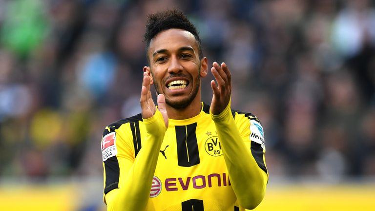 Dortmund's Gabonese striker Pierre-Emerick Aubameyang celebrate after scoring  during the German first division Bundesliga football match Borussia Moenchen