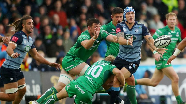 Cardiff Blues wing Tom James