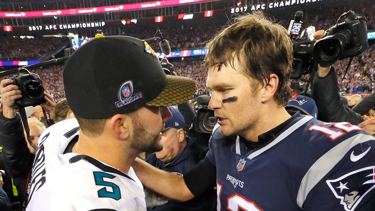 Tom Brady consoles Blake Bortles after the 24-20 win over the Jacksonville Jaguars in the AFC Championship game