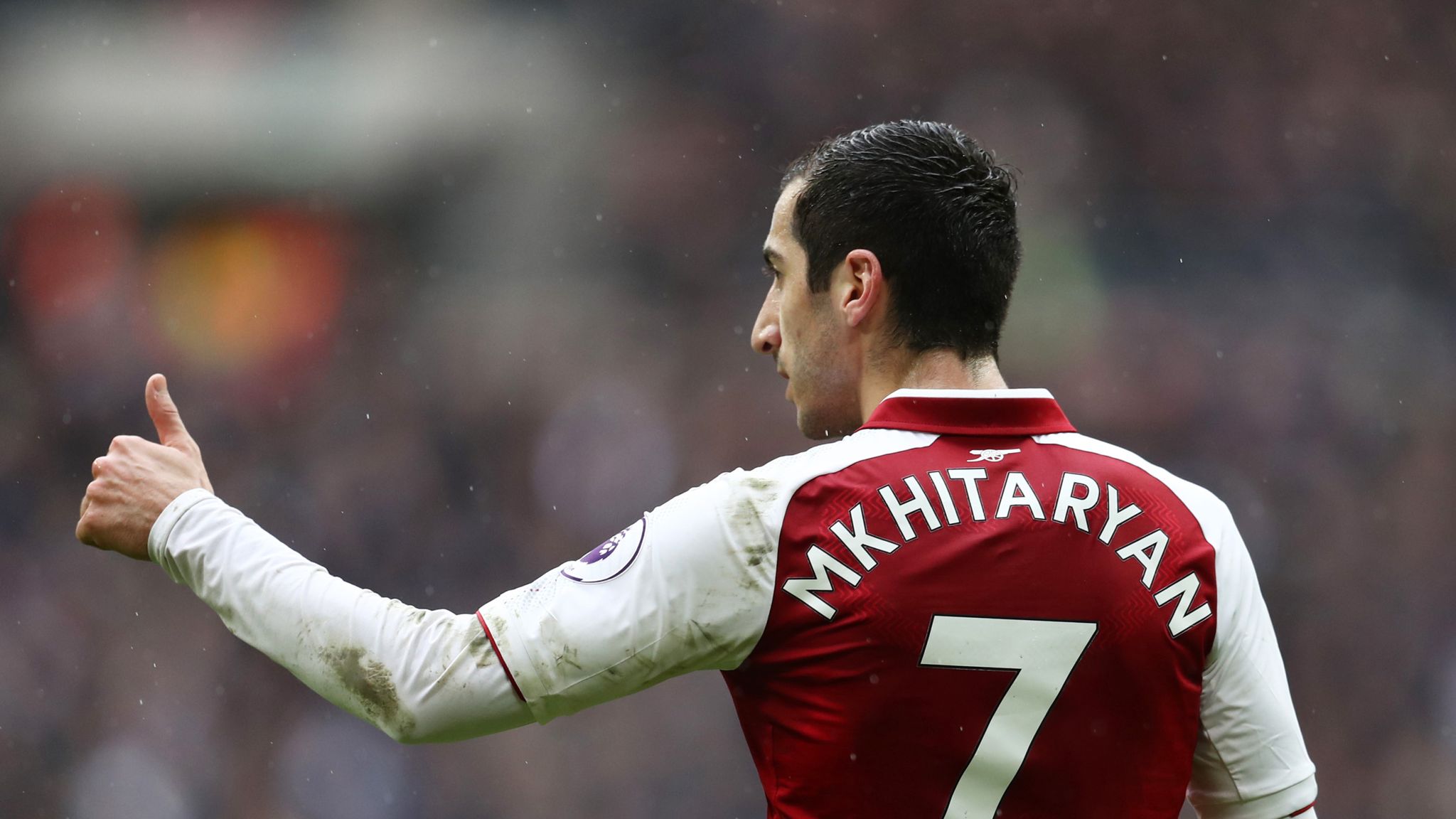What Arsenal squad number will wear Henrikh Mkhitaryan?