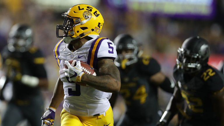 BATON ROUGE, LA - OCTOBER 01:  Derrius Guice #5 of the LSU Tigers scores a touchdown against the Missouri Tigers at Tiger Stadium on October 1, 2016 in Bat